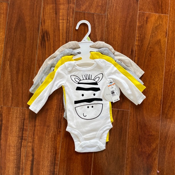 Koala Kids Other - 🌸 Koala Baby Size 0-3 Month Set Of 4 Bodysuits